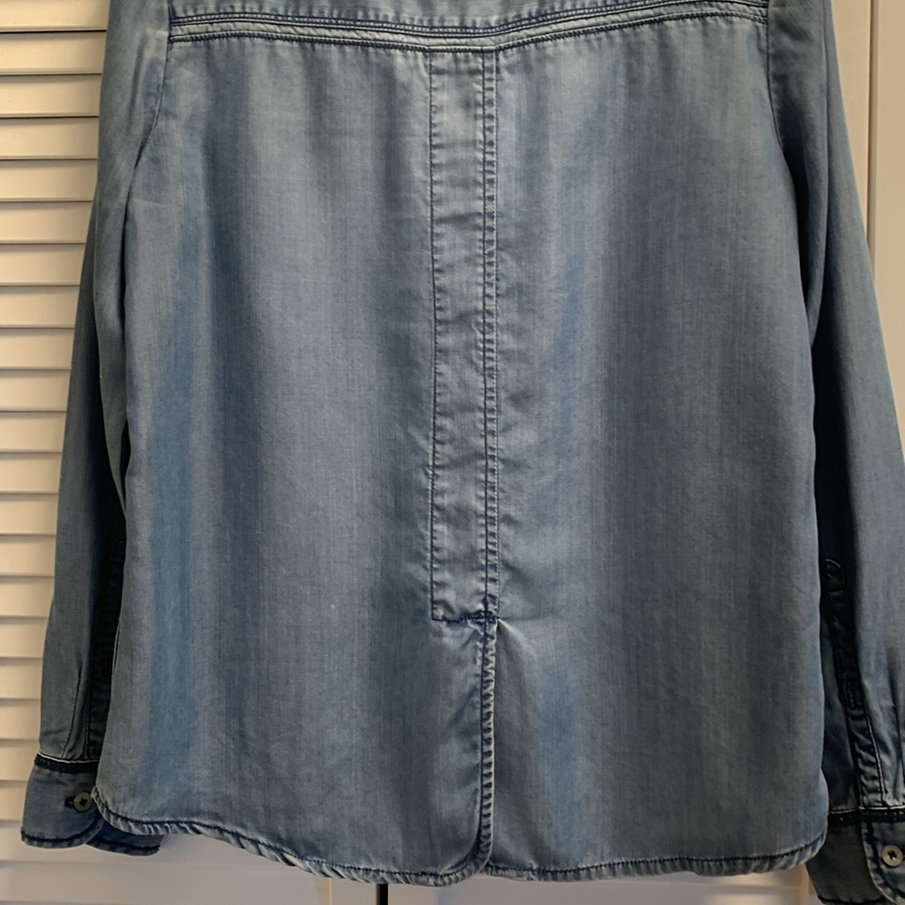 Western Cowgirl Denim Shirt - Picture 7 of 11